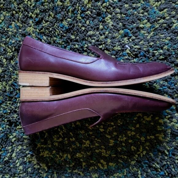 Everlane The Modern Loafer in Burgundy - Picture 8 of 11